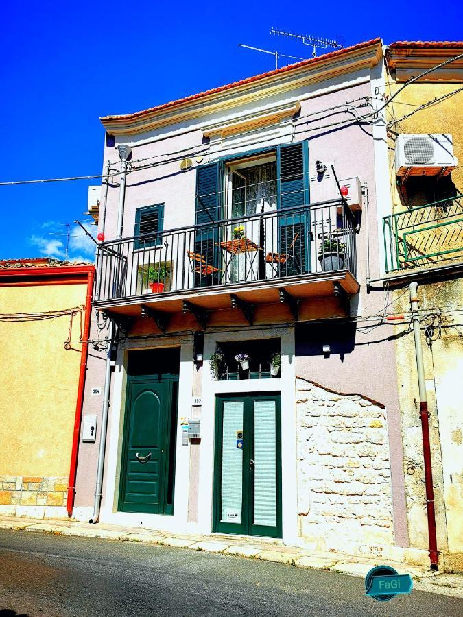 Casa Vacanze Le Giuseppine Modica Luaran gambar